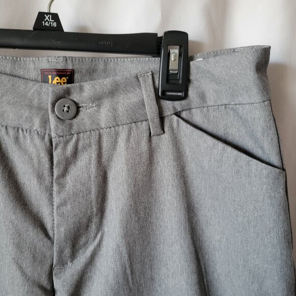 Lee Women's Pants Size 8 Short Wrinkle Free Gray dress casual Polyester pockets - Picture 6 of 10